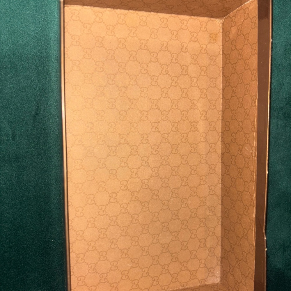 Gucci Blue Clutch with Iconic GG Monogram and Gold Hardware - Picture 10 of 10